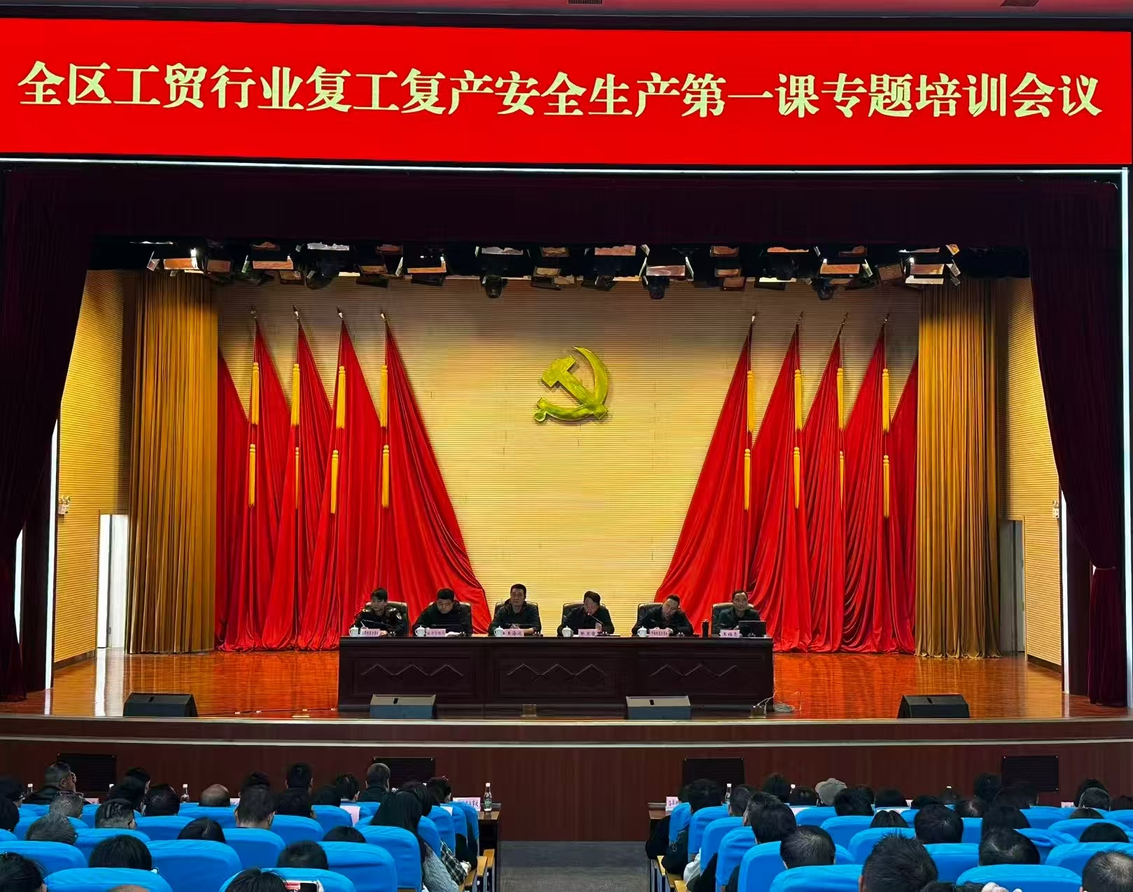 3ea01b28abcca25e0c9561ce93e4e57c