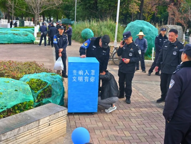 b1228c967f17a02de7ee8afb50cc288b